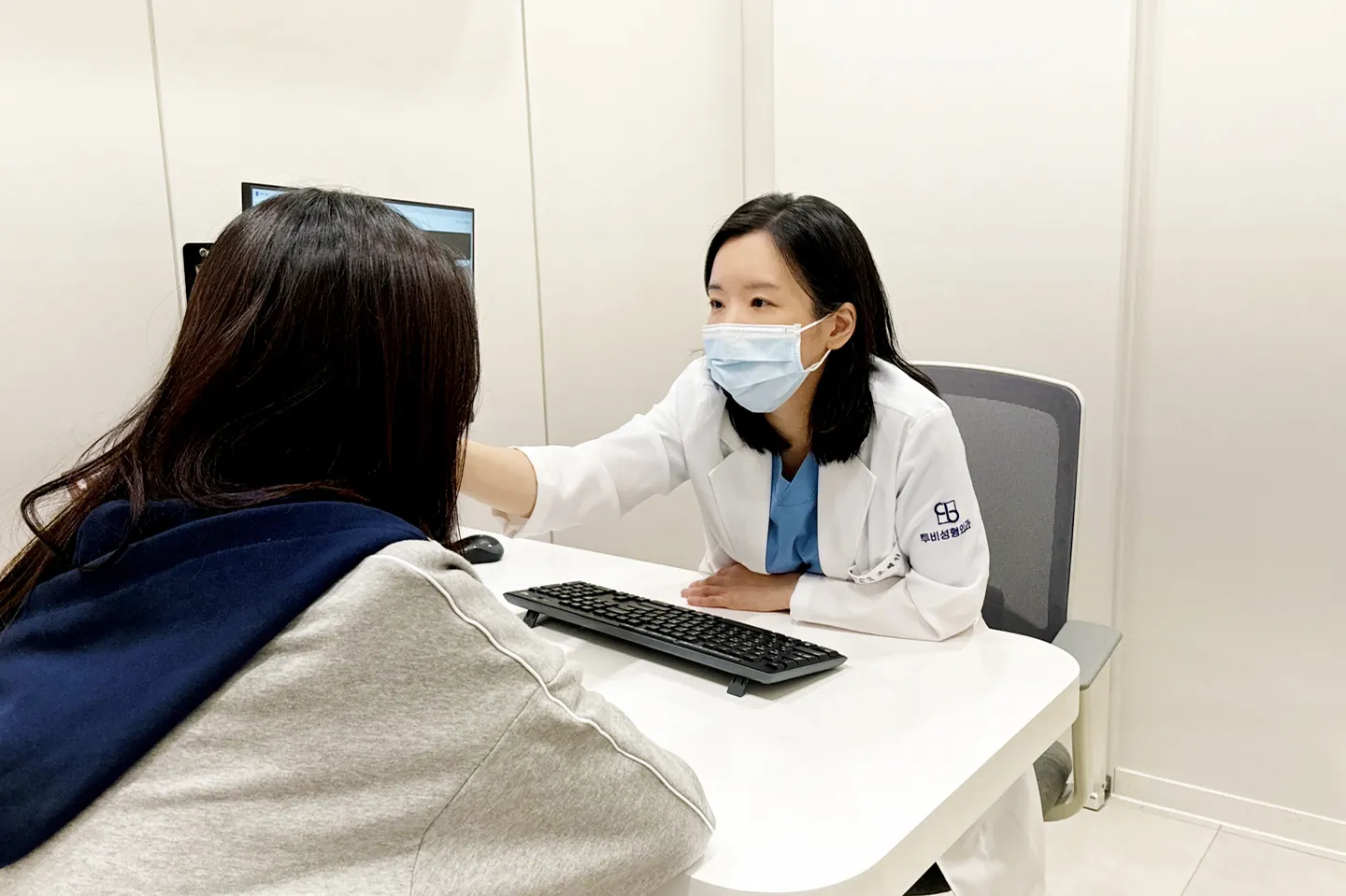 투비성형외과 대표원장 상담